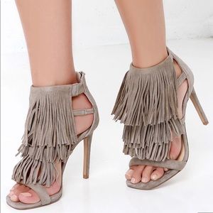 STEVE MADDEN FRINGLY TAUPE SUEDE LEATHER SANDALS